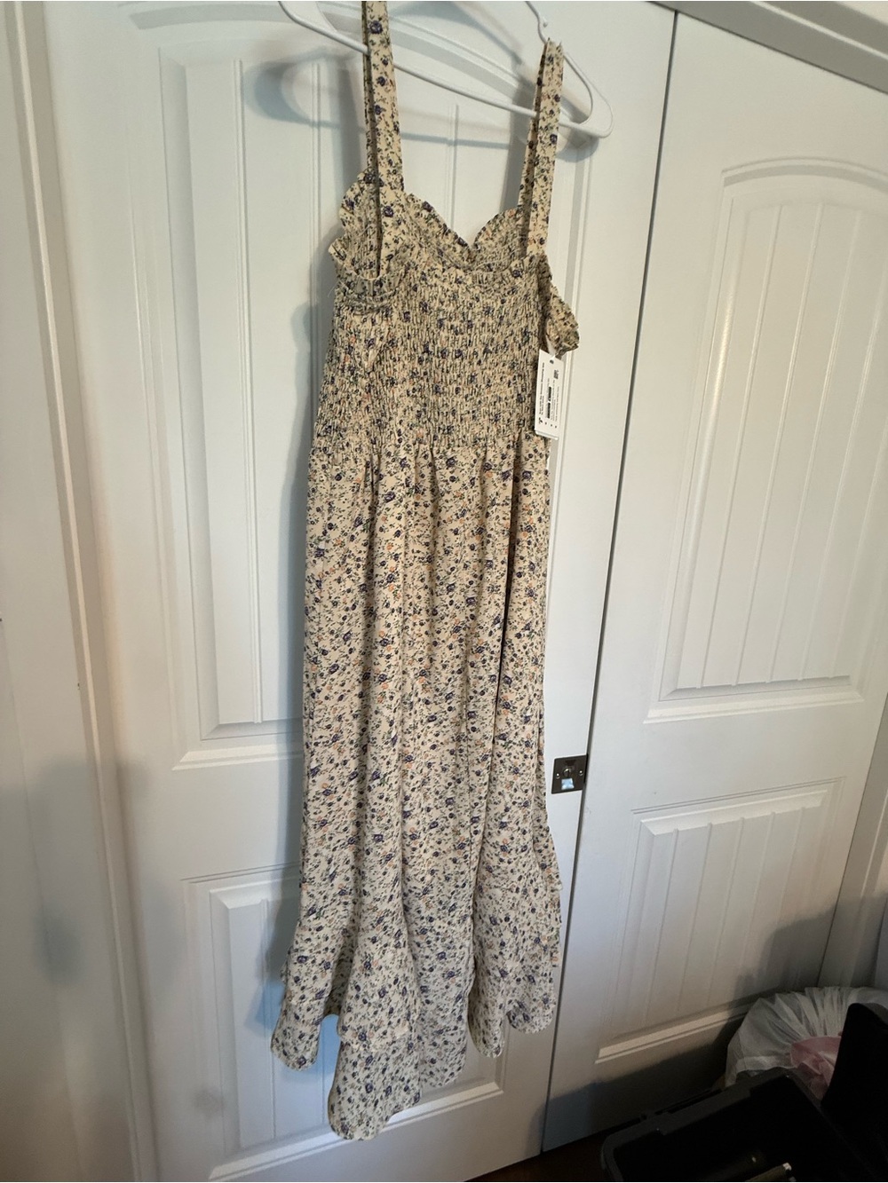 Beige Floral Smocked Midi Dress - Picture 3 of 9
